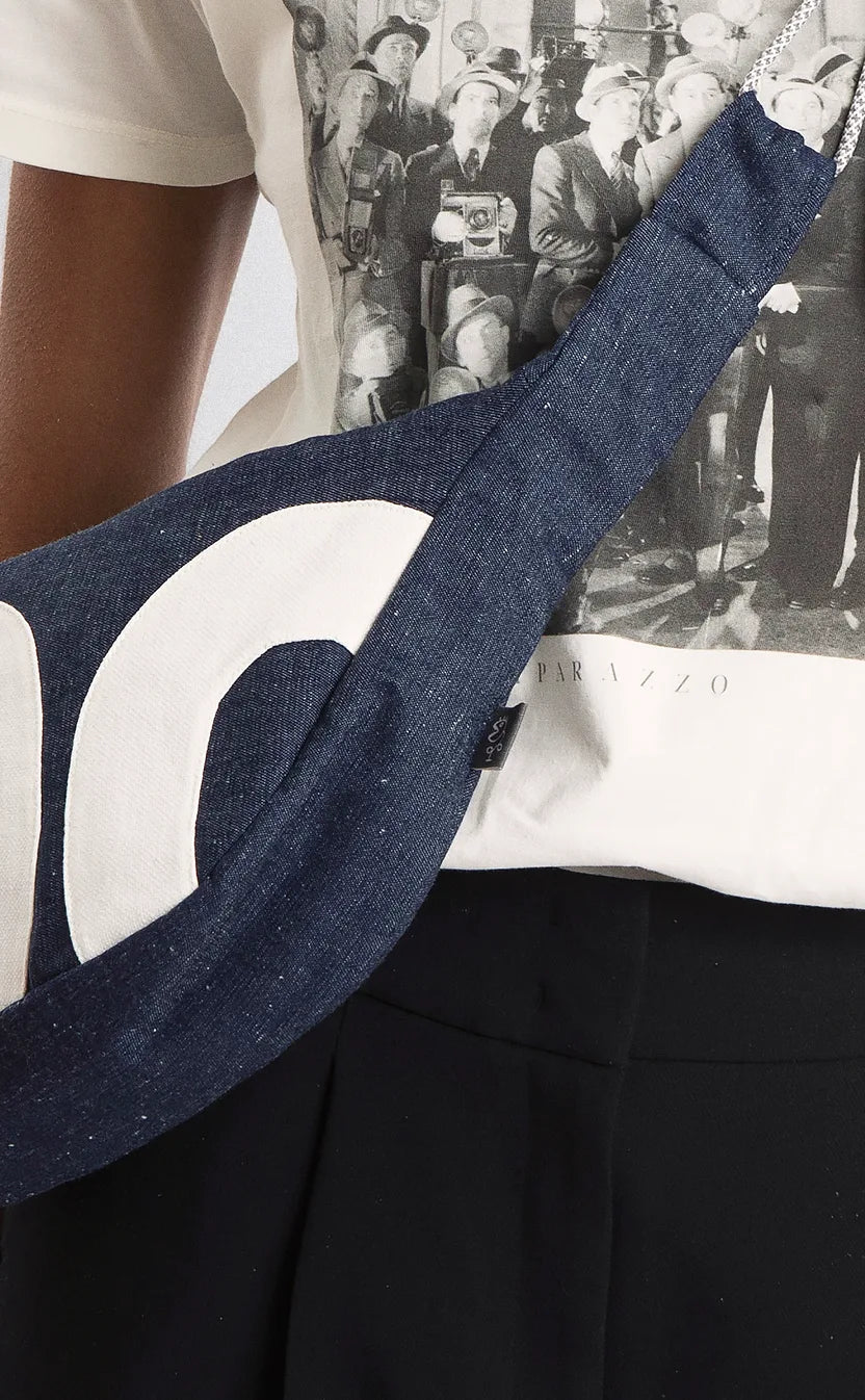 Bolsa Quase Poesia, crossbody, jeans – foto 5