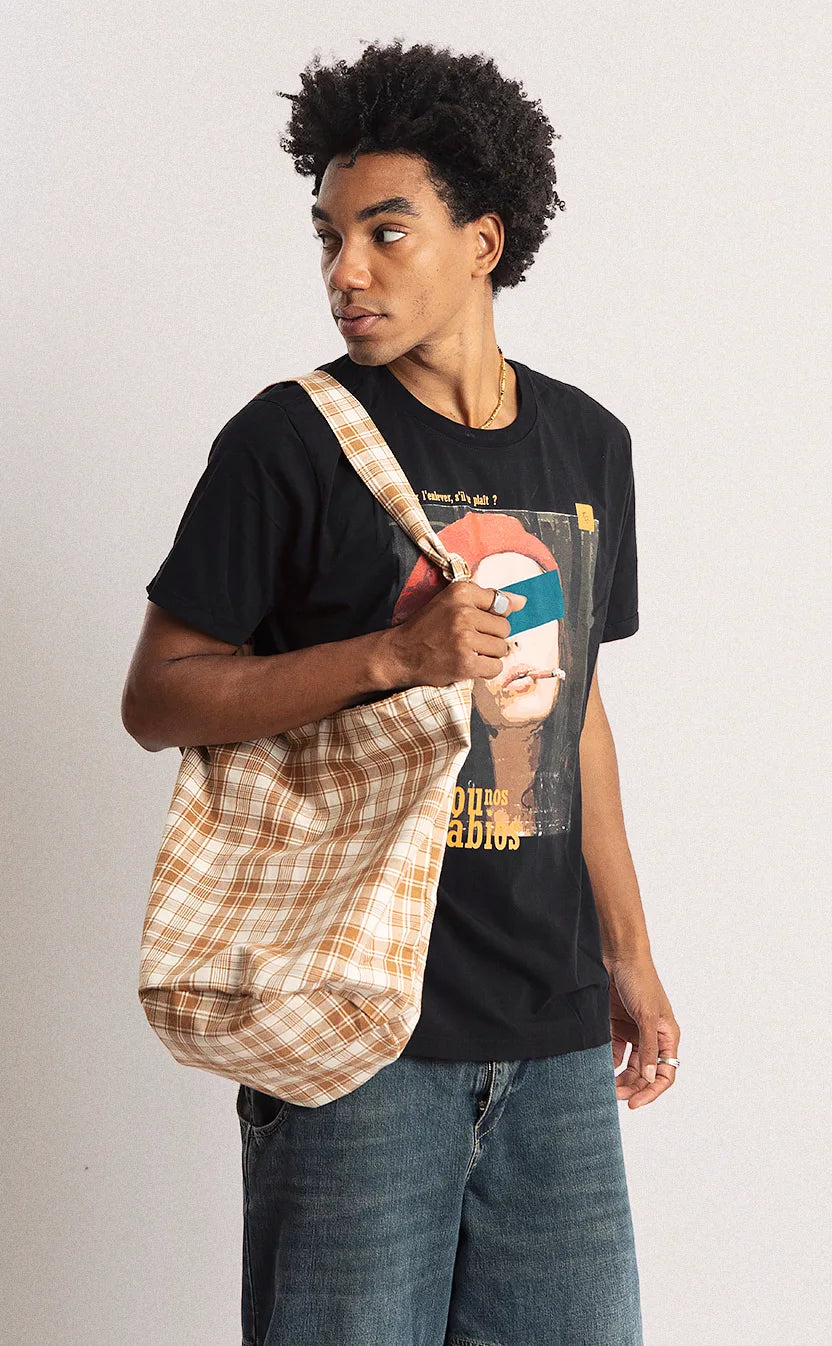 Bolsa Vivienne, bucket, dupla-face, preta e marrom – foto 2