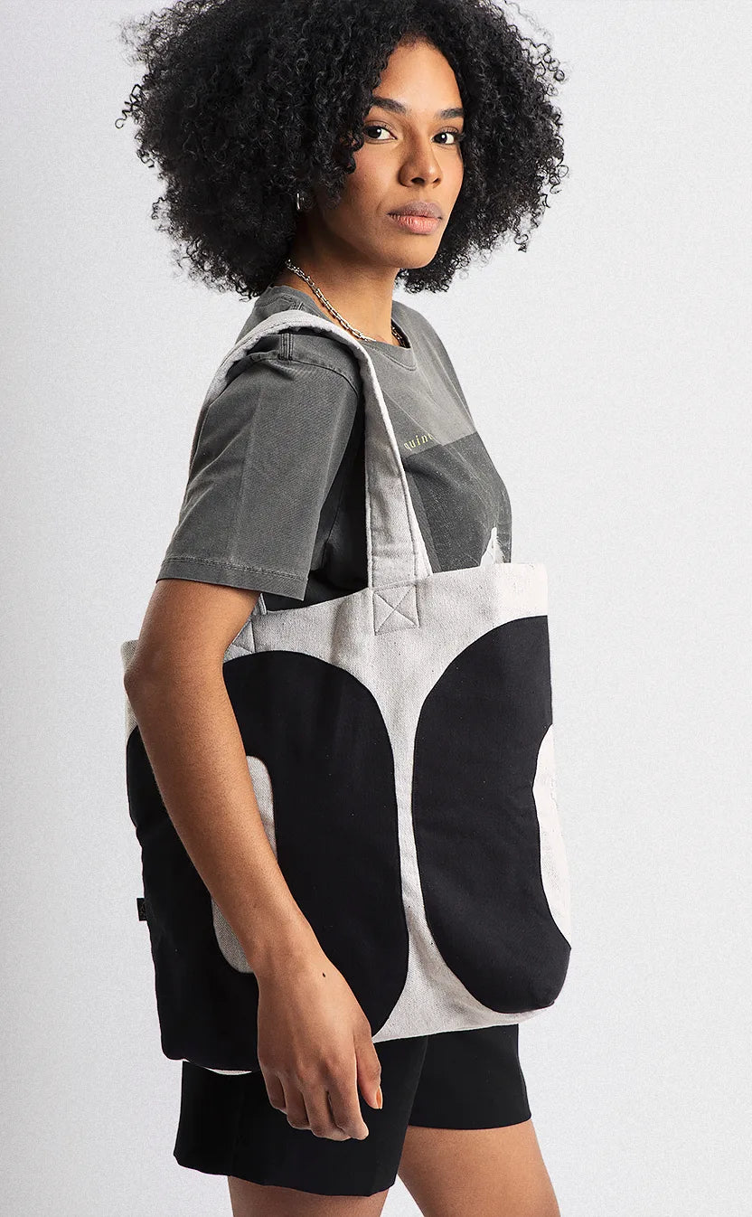 Bolsa Quase Poesia, tote, cinza – foto 1