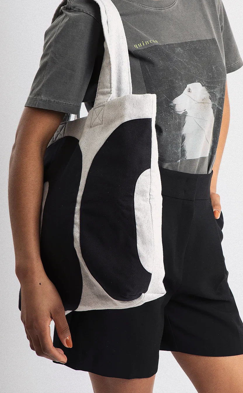 Bolsa Quase Poesia, tote, cinza – foto 4
