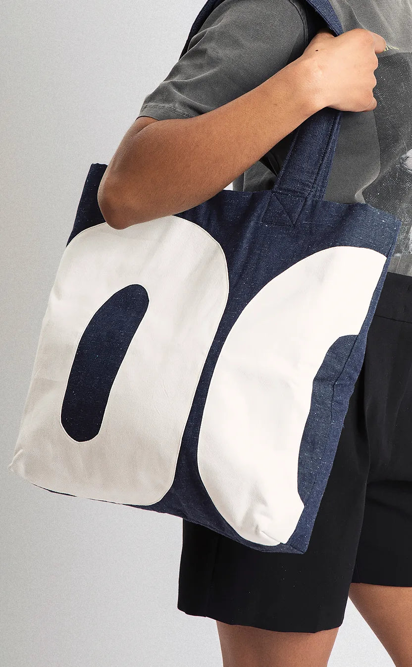 Bolsa Quase Poesia, tote, jeans – foto 2