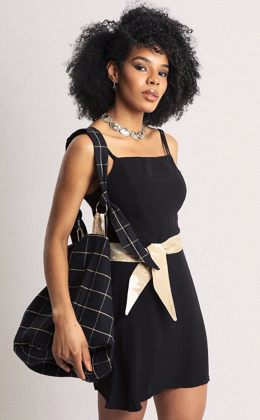 Bolsa Vivienne, bucket, dupla-face, areia e preta – foto 2